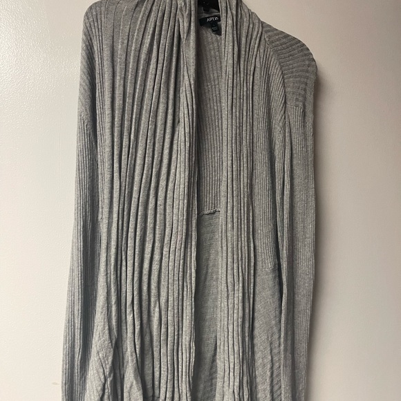 Women’s cardigan - Picture 2 of 4